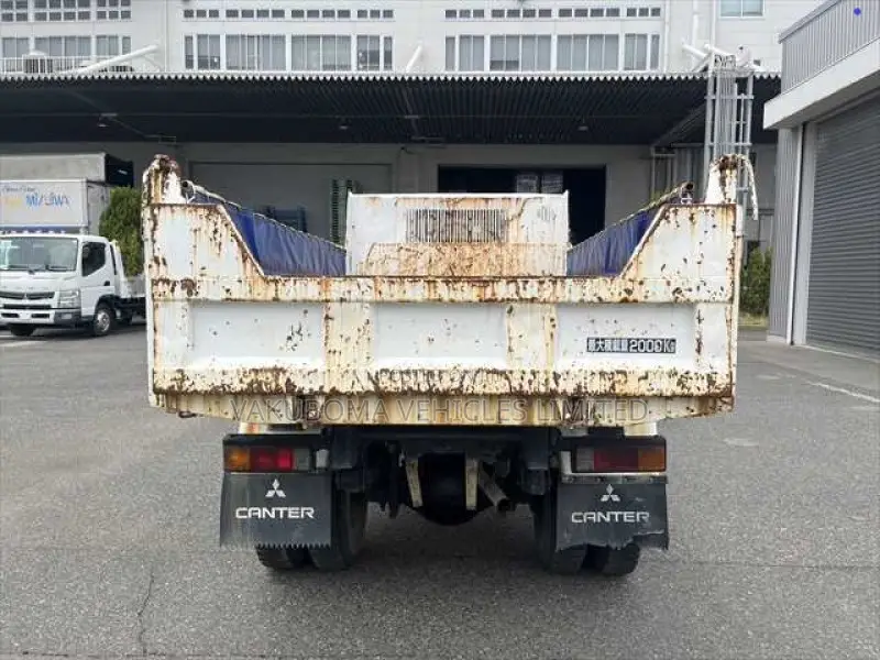Mitsubishi Canter