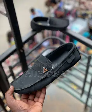 Mens Loafers Black More Brand Material Leather
