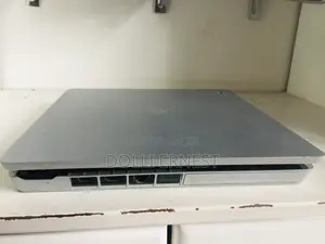 Playstation 4 Slim Ps4