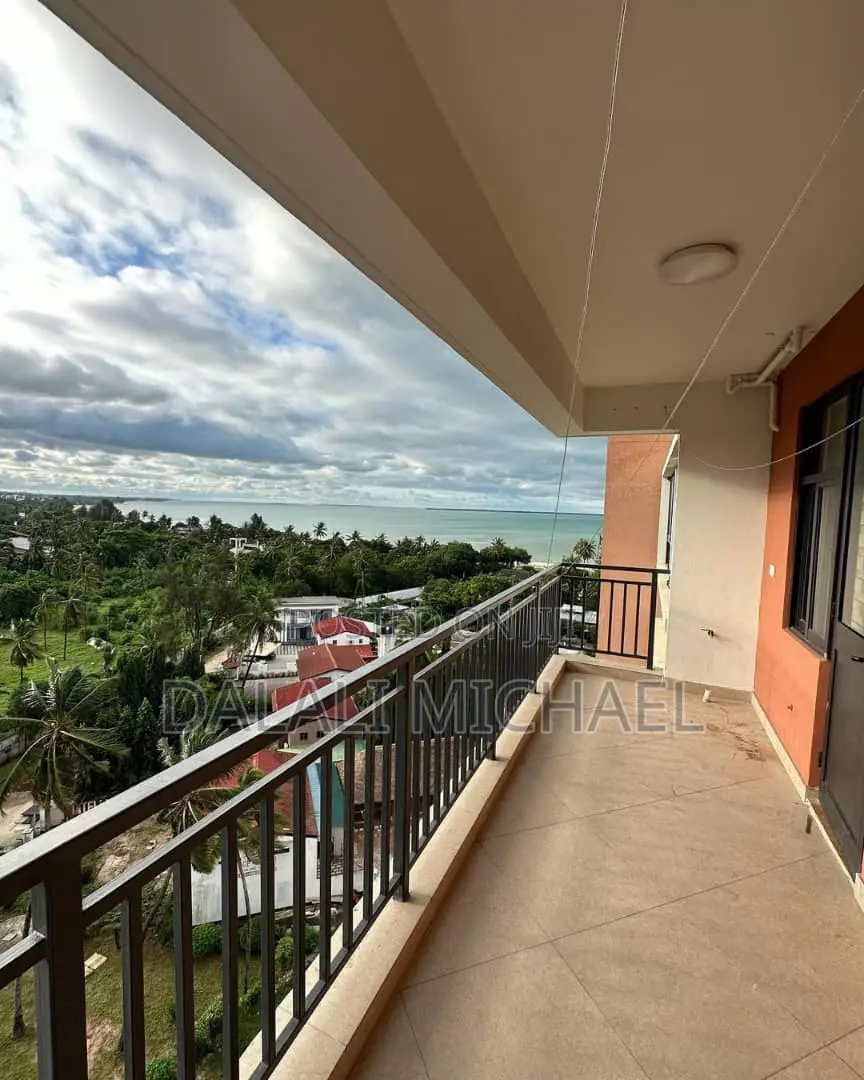 3bdrm Apartment in Palm Village, Mikocheni for rent