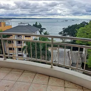 3bdrm Apartment in Penisula, Kinondoni for sale