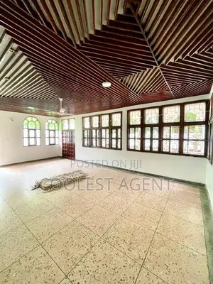 8bdrm Bungalow in Masaki, Kinondoni for rent