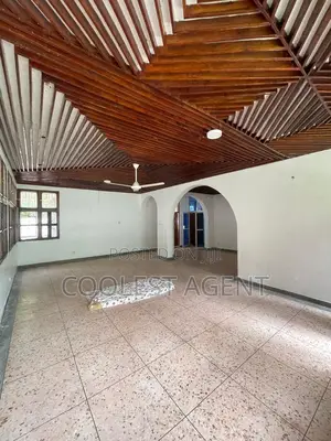 8bdrm Bungalow in Masaki, Kinondoni for rent
