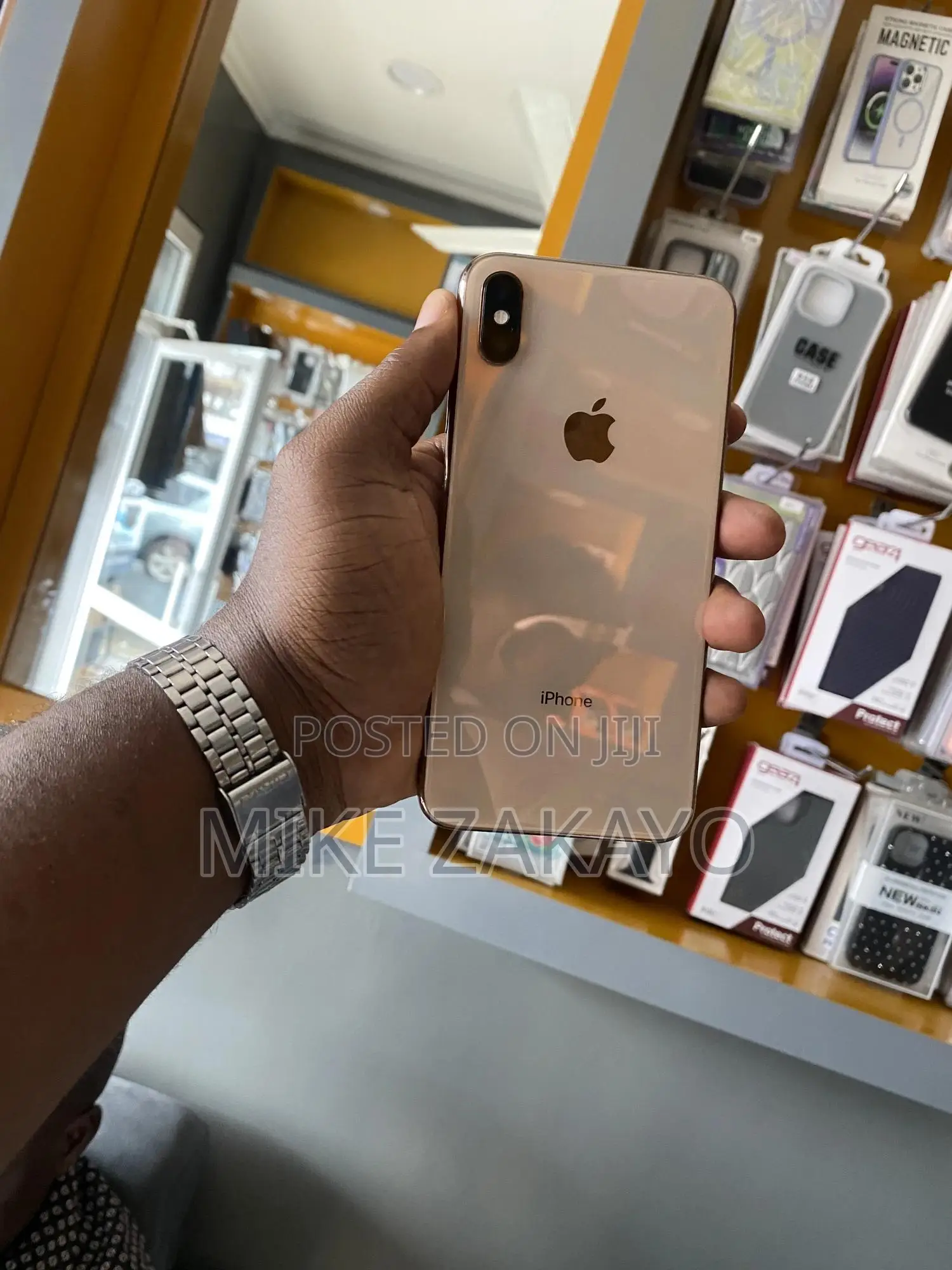 Apple iPhone XS Max 64 GB Gold