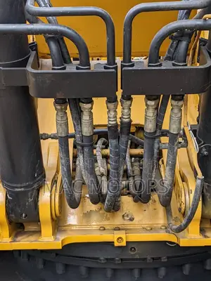 Excavator 320D E