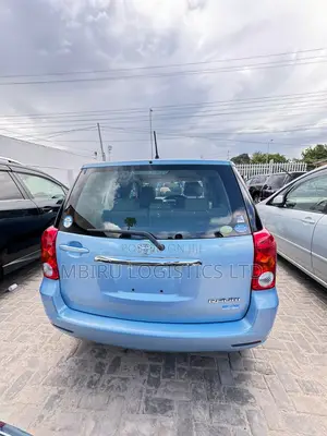 Toyota Raum 2006 Blue