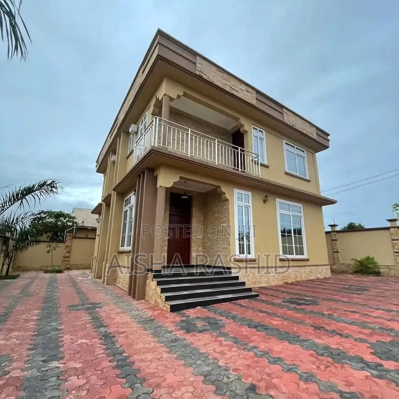 4bdrm House in Kinondoni for rent