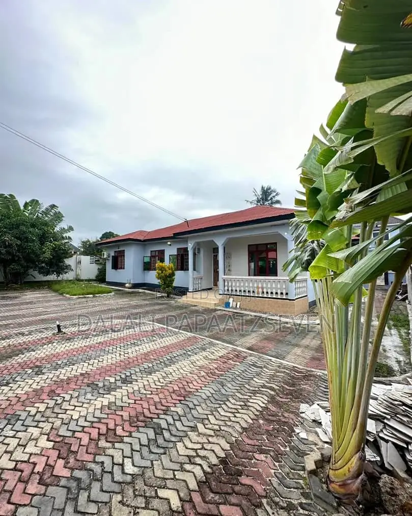 4bdrm House in Dalalipapaatzseven, Mbezi Beach for rent