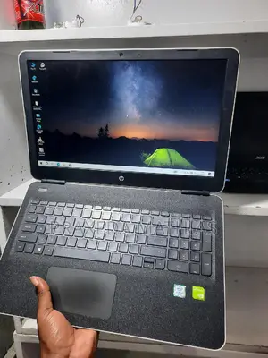Laptop HP Pavilion 15 8GB Intel Core I5 HDD 500GB