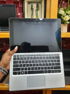 Laptop HP Elite X2 1012 8GB Intel Core I7 SSD 256GB