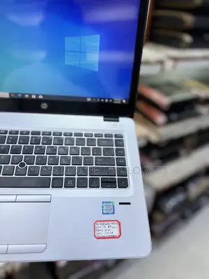 Laptop HP EliteBook 840 G4 8GB Intel Core I5 HDD+SSD 256GB