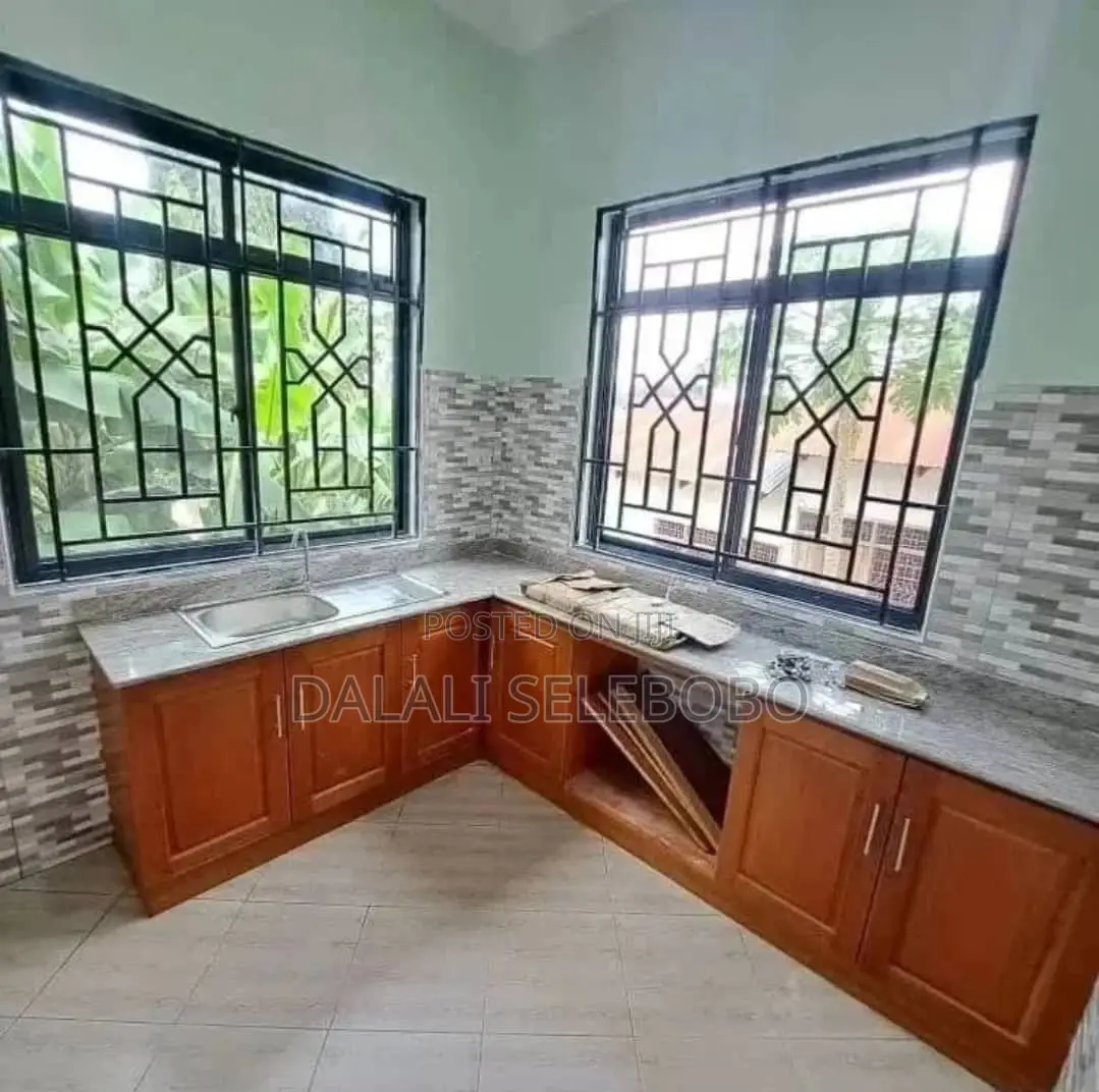 3bdrm Bungalow in Kimara Suka for rent
