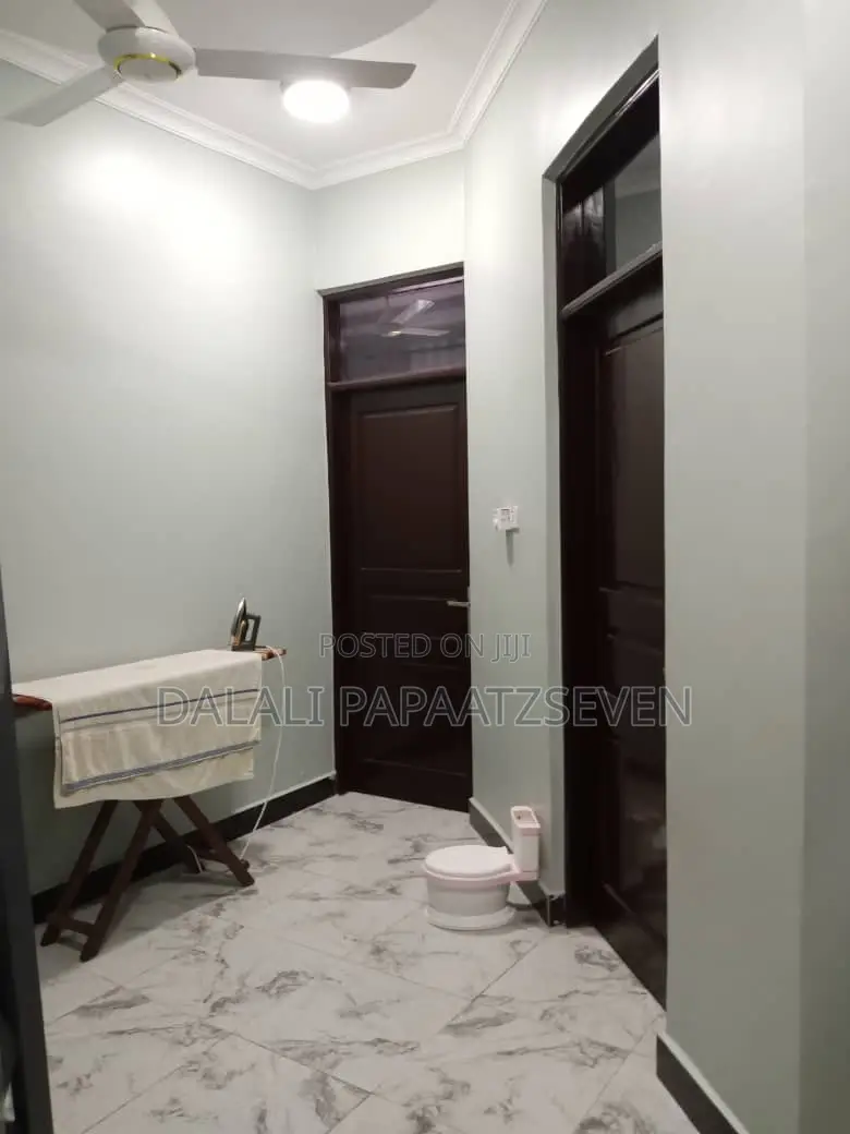 3bdrm House in Dalalipapaatzseven, Kinondoni for sale