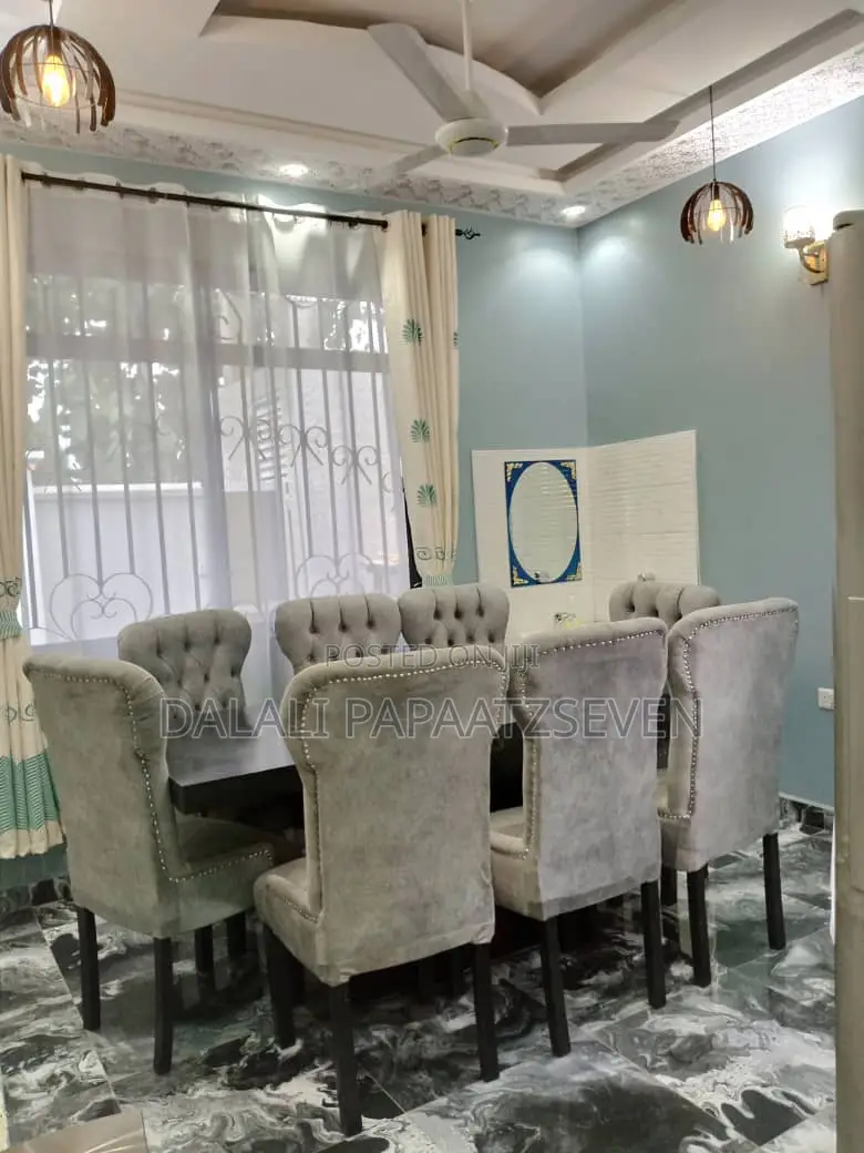 3bdrm House in Dalalipapaatzseven, Kinondoni for sale