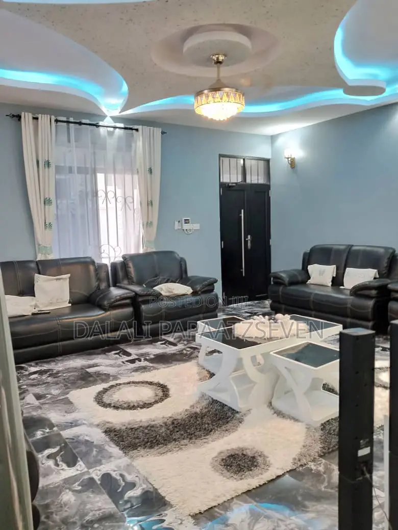3bdrm House in Dalalipapaatzseven, Kinondoni for sale