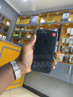 Apple iPhone 7 Plus 128 GB Black