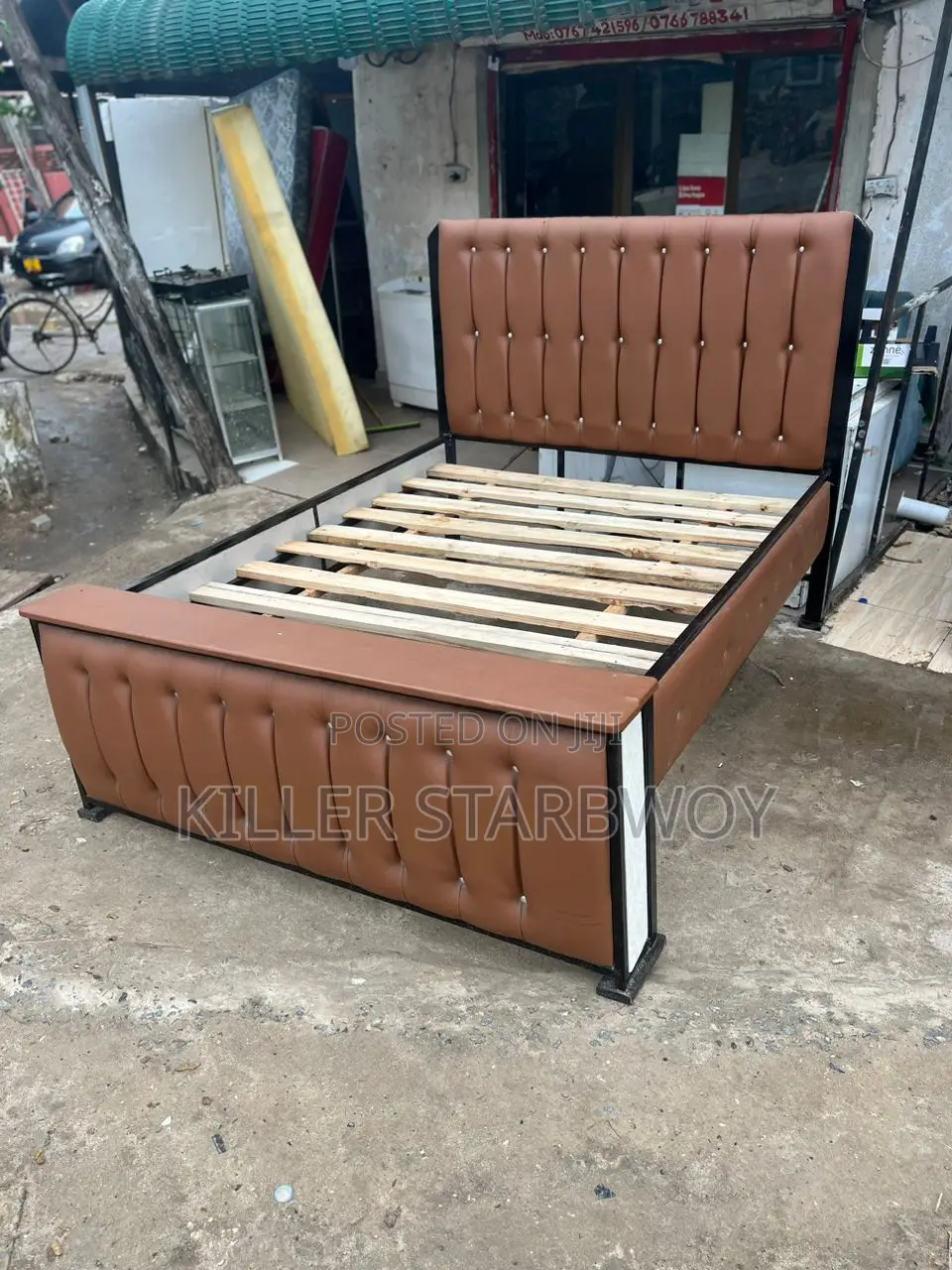 Kitanda Used, Size 5×6 Bedsofa Chuma