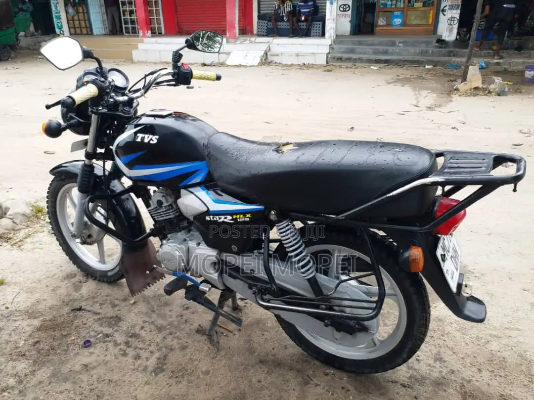 TVS HLX 125 2022 Black