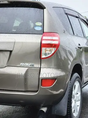 Toyota RAV4 2010 Beige