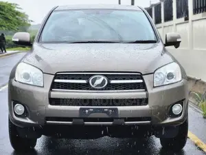 Toyota RAV4 2010 Beige