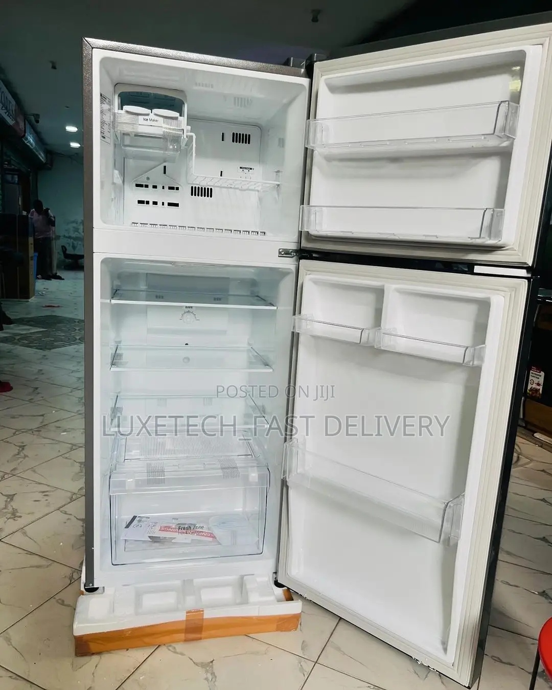 LG Refrigerator 234 Litres Non-Frost Smart Inverter