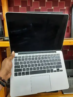 Laptop Apple MacBook Pro 2015 16GB Intel Core I7 SSD 512GB