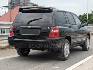 Toyota Kluger 2003 Black