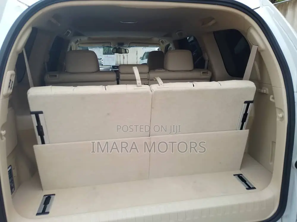Toyota Land Cruiser Prado 2015 White