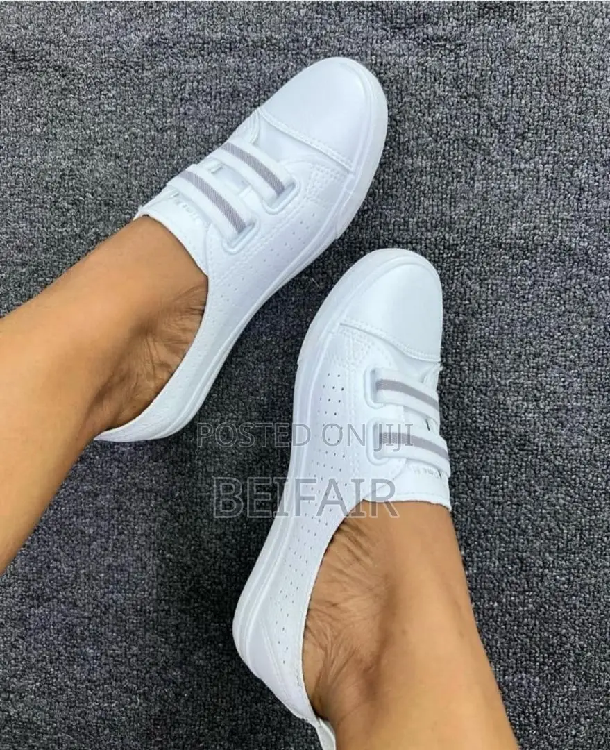 Ladies Simple Shoes | Sneakers