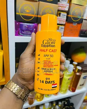 Photo - Mega Grow Egyptian Face Body Lotion 14days to Be White