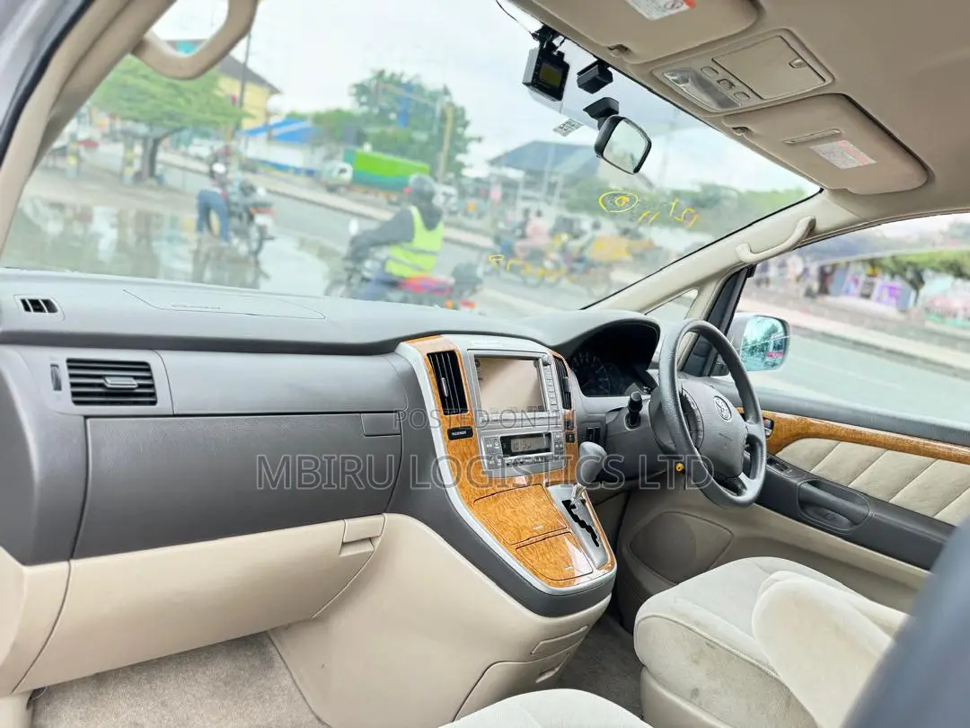 Toyota Alphard 2006 Silver