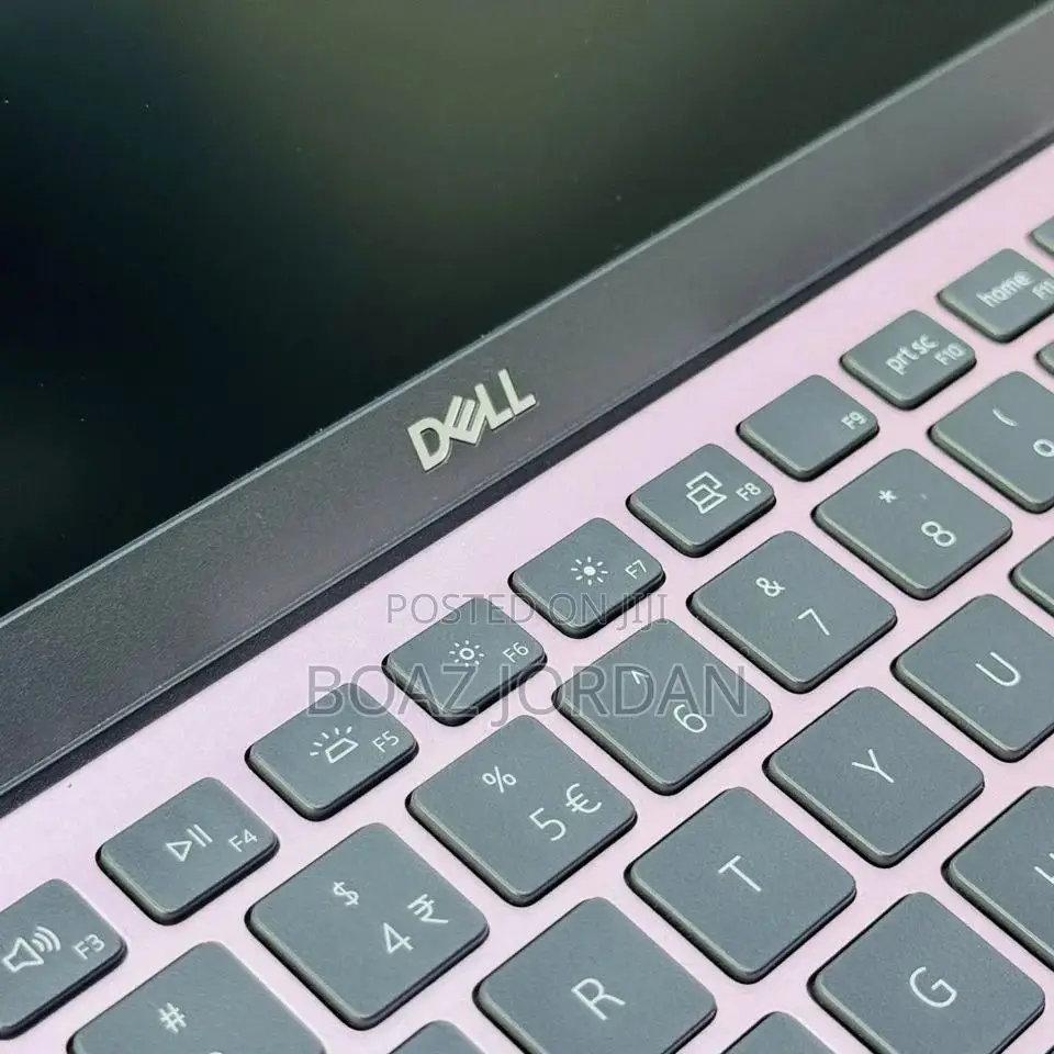 New Laptop Dell Inspiron 13 5379 16GB Intel Core I5 SSD 512GB