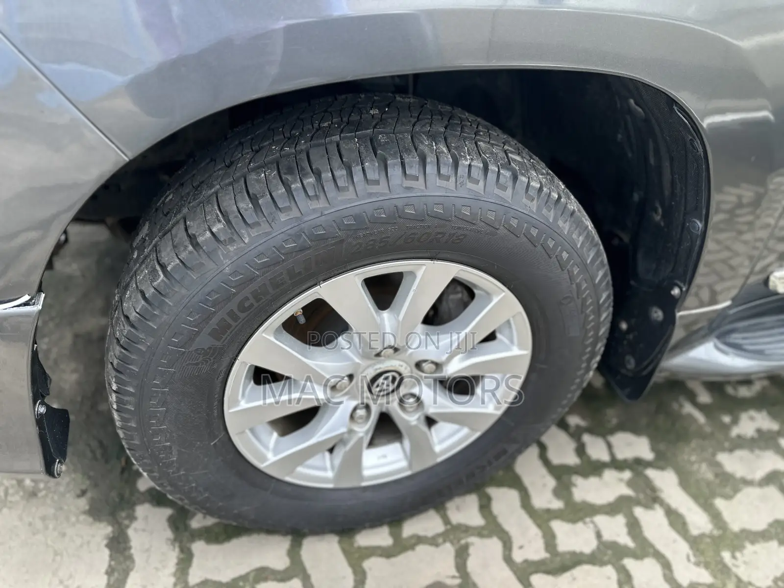 Toyota Land Cruiser 4.5 V8 GXR 2021 Gray