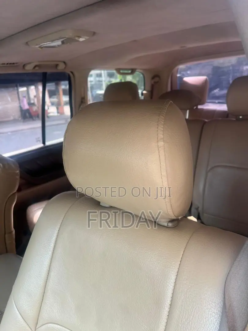 Toyota Land Cruiser 2004 Green