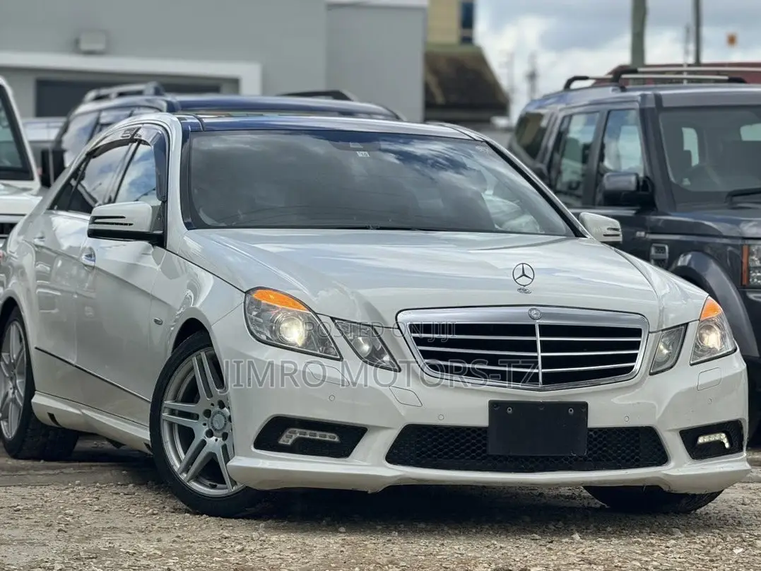 Mercedes-Benz E250 2012 White