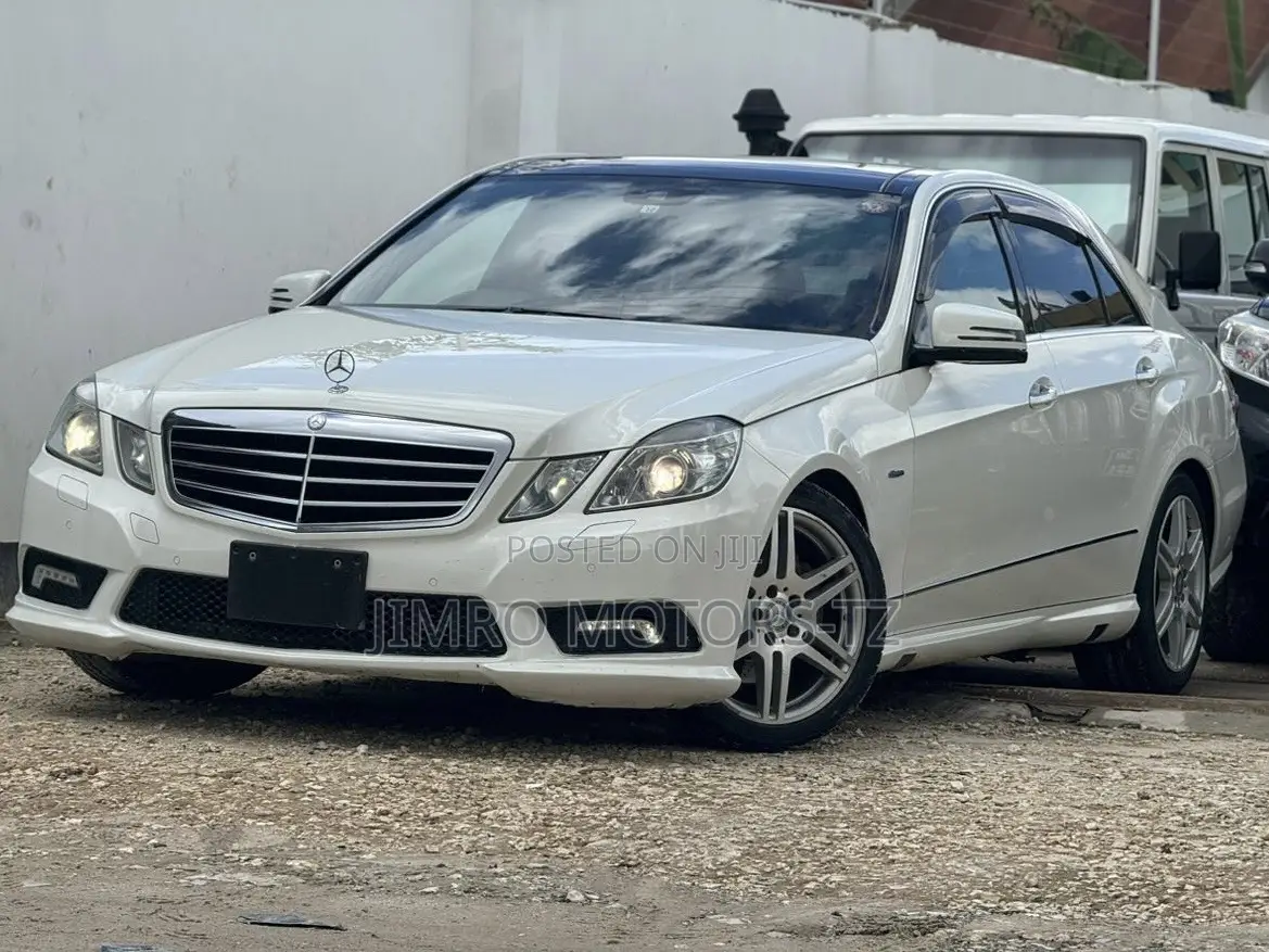 Mercedes-Benz E250 2012 White