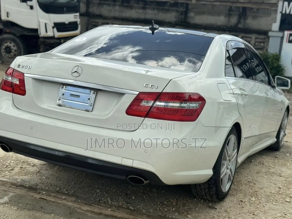 Mercedes-Benz E250 2012 White