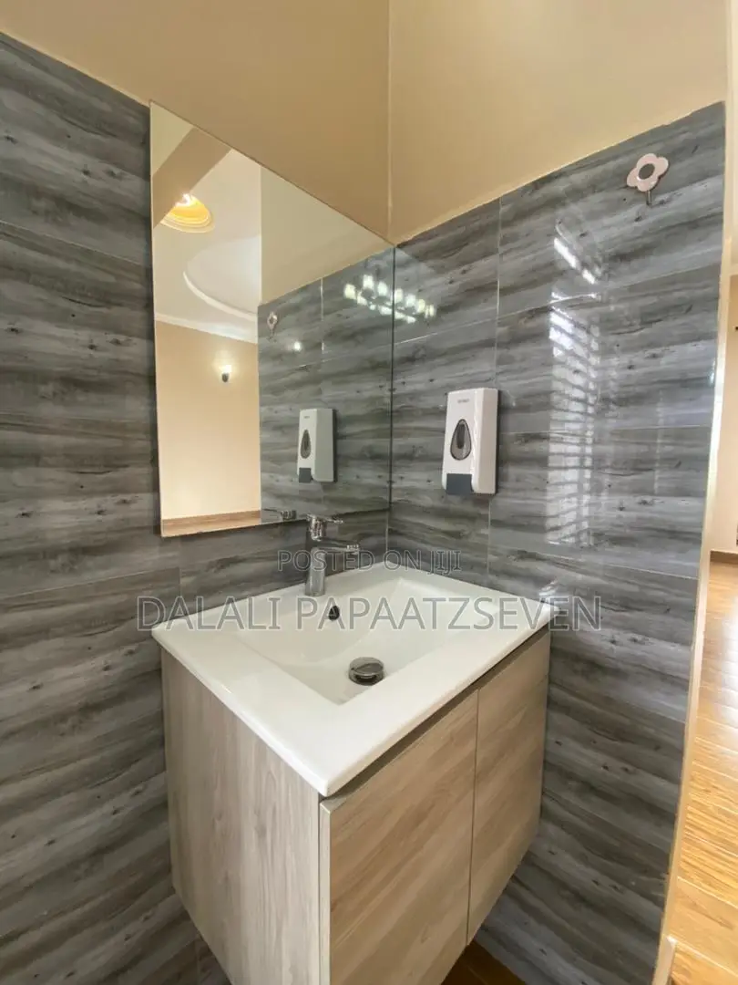 3bdrm House in Dalalipapaatzseven, Mbweni for rent