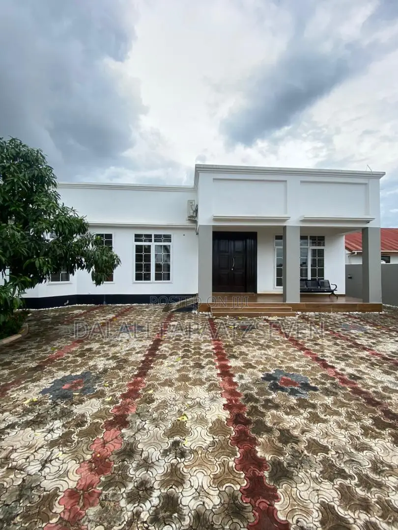 3bdrm House in Dalalipapaatzseven, Mbweni for rent