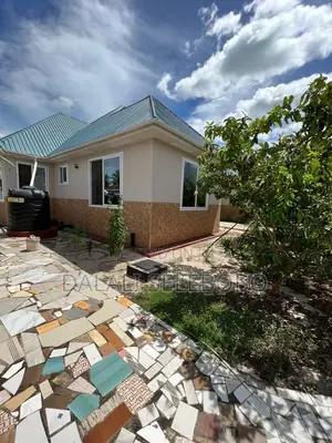 5bdrm Bungalow in Bunju Beach for sale