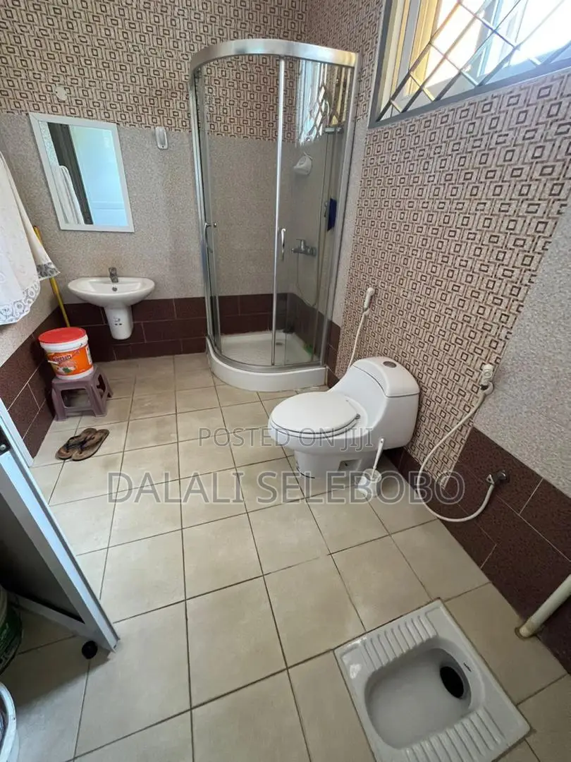 5bdrm Bungalow in Bunju Beach for sale