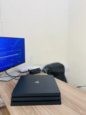 Ps4 PRO V.900