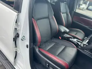 Toyota Fortuner 2023 White