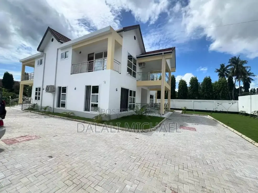 Furnished 5bdrm House in Mbezibeach for rent
