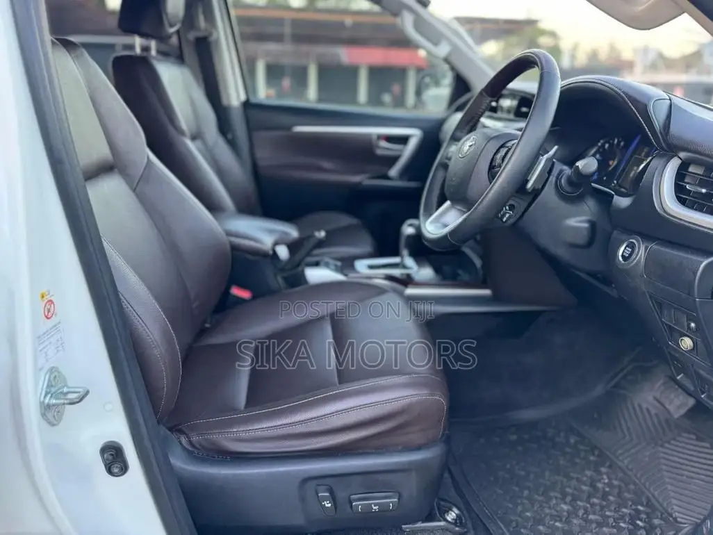Toyota Fortuner 2017 White
