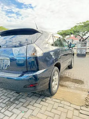 Toyota Harrier 2004 Blue