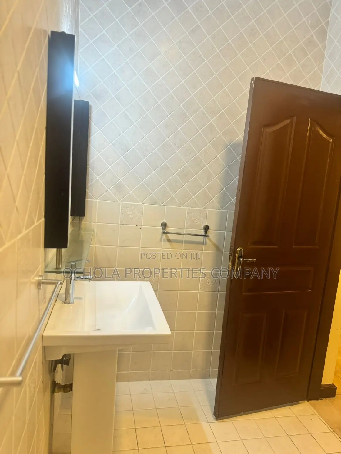 Furnished 2bdrm Apartment in Masaki for rent