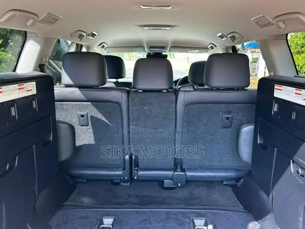 Toyota Land Cruiser 2017 Silver