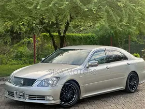 Toyota Crown 2004 Silver