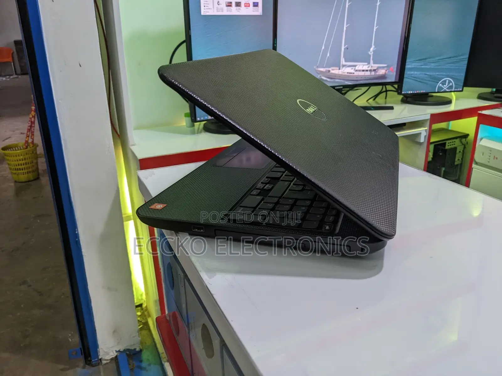 Laptop Dell Inspiron 15 4GB Intel Core I5 HDD 350GB